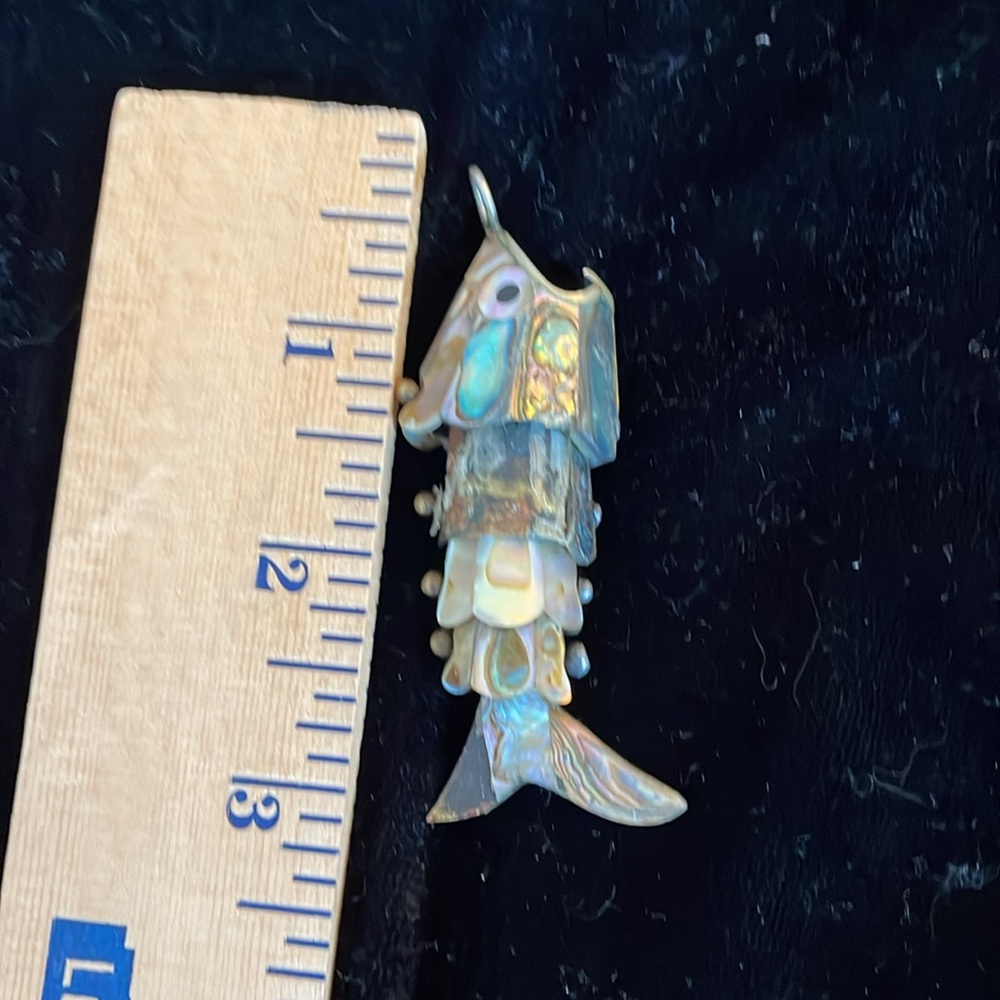 Fish necklace - Picture 3 of 9